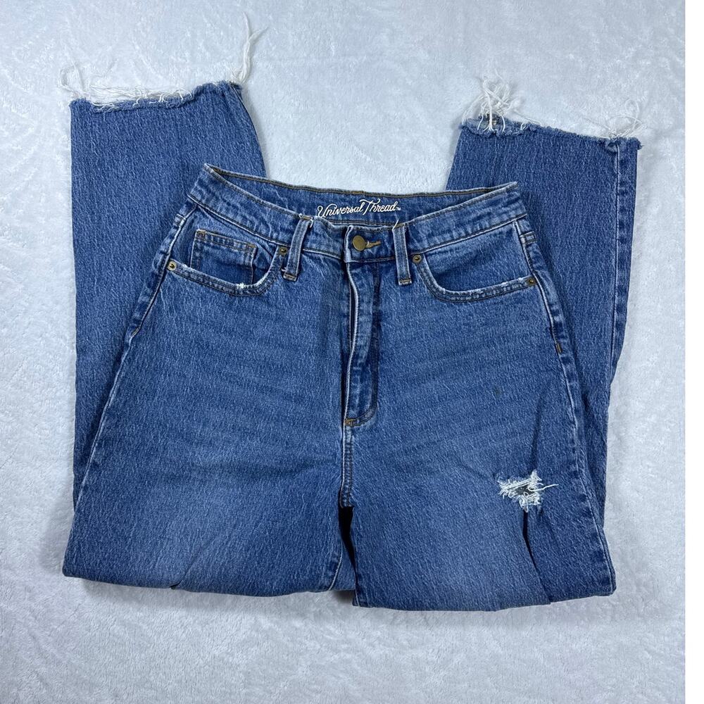 Universal Thread Women's 8/29R Jeans Vintage Straight Ripped High Rise Cotton